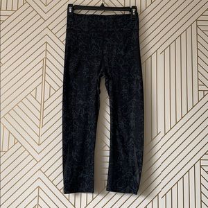 Sweaty Betty Zero Gravity Crop Leggings